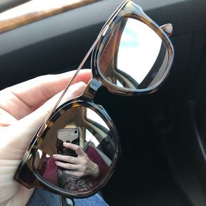 Turtle Glasses with Gold Bar